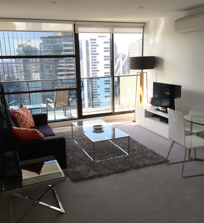 Wyndel Apartments - Southbank Views メルボルン エクステリア 写真